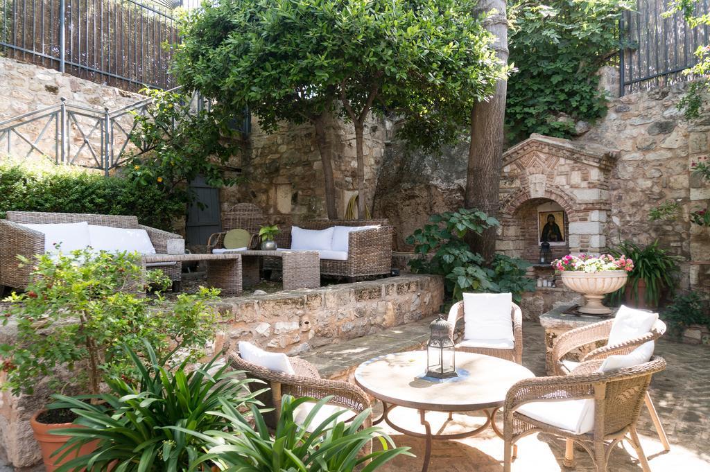 Acropolis Villa In Plaka เอเธนส์ ภายนอก รูปภาพ