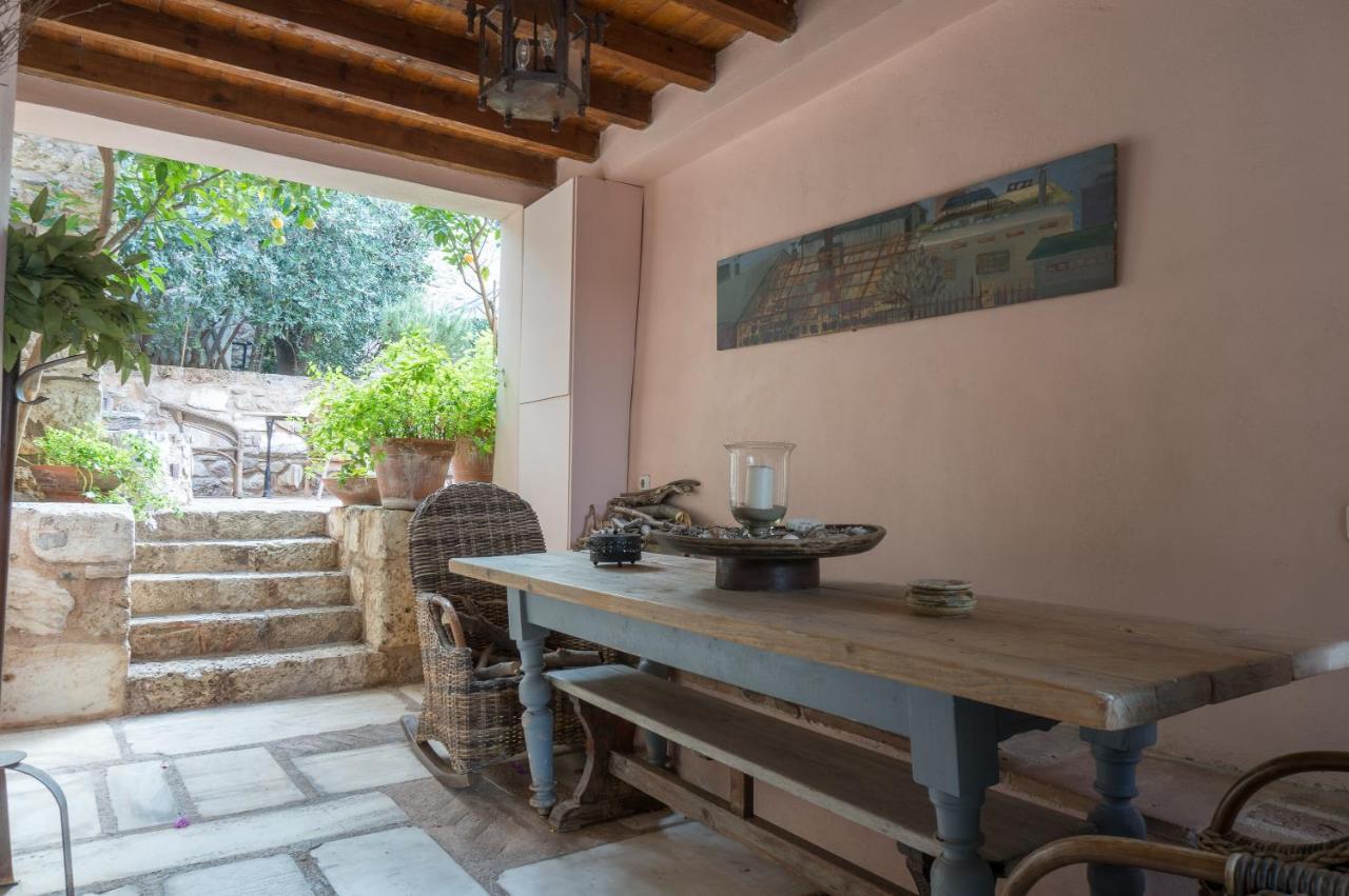 Acropolis Villa In Plaka เอเธนส์ ภายนอก รูปภาพ